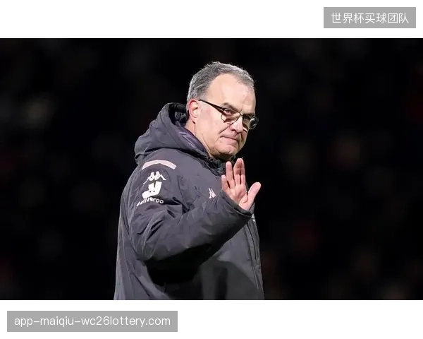 贝尔萨的战术理念对中场球员的位置感和执行力提出极高要求，巴尔韦德是体系核心。